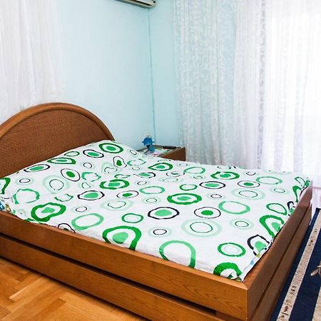 Sunny Apartment Near Metro Station Atenas Exterior foto